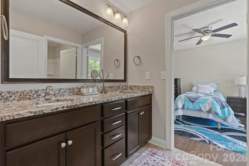 7658 Lazy Hollow Lane Denver NC 28037