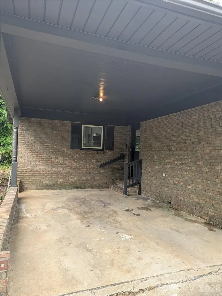1002 Hemlock Drive Shelby NC 28150