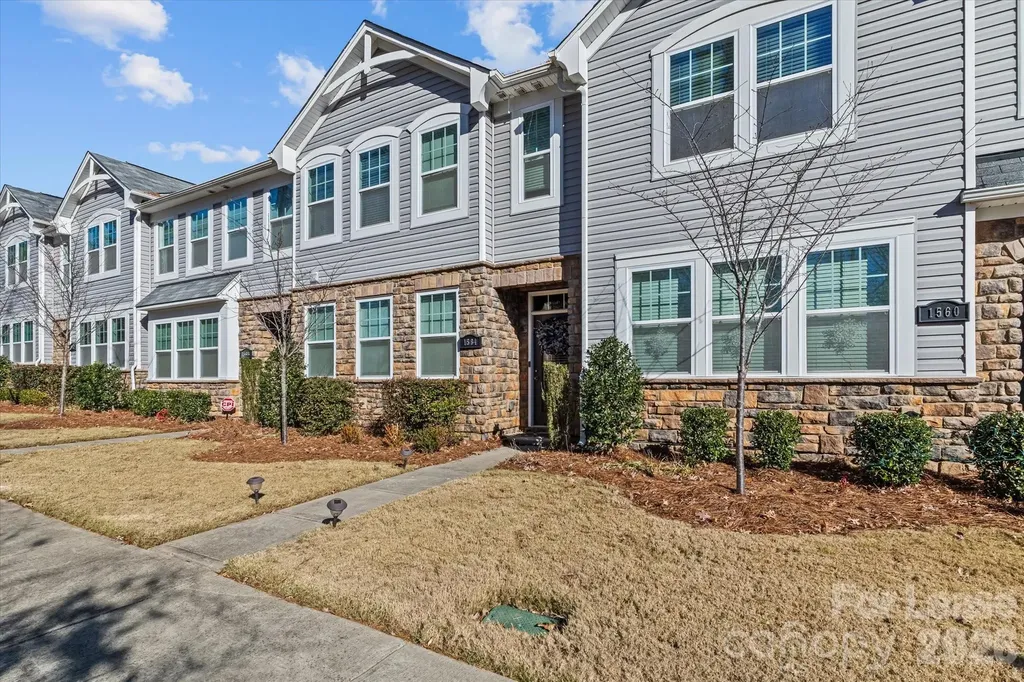 1564 Galloway Road Charlotte NC 28262