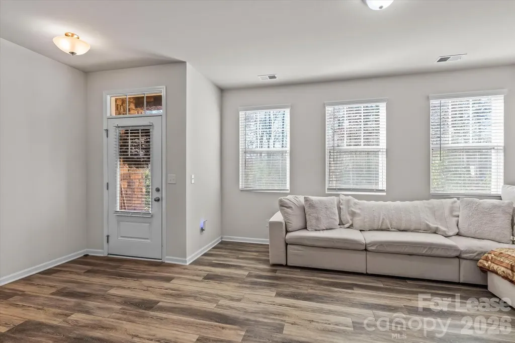 1564 Galloway Road Charlotte NC 28262