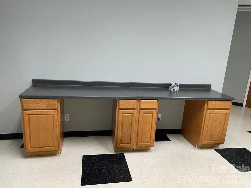 1317 Ashley Brook Lane Winston Salem NC 27103