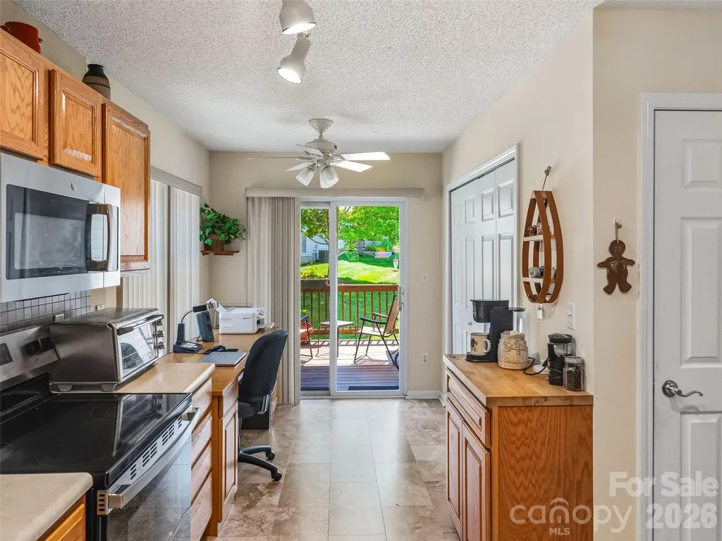 107 London Court Brevard NC 28712