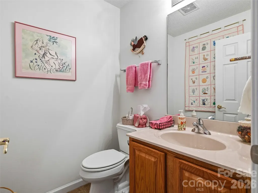 107 London Court Brevard NC 28712
