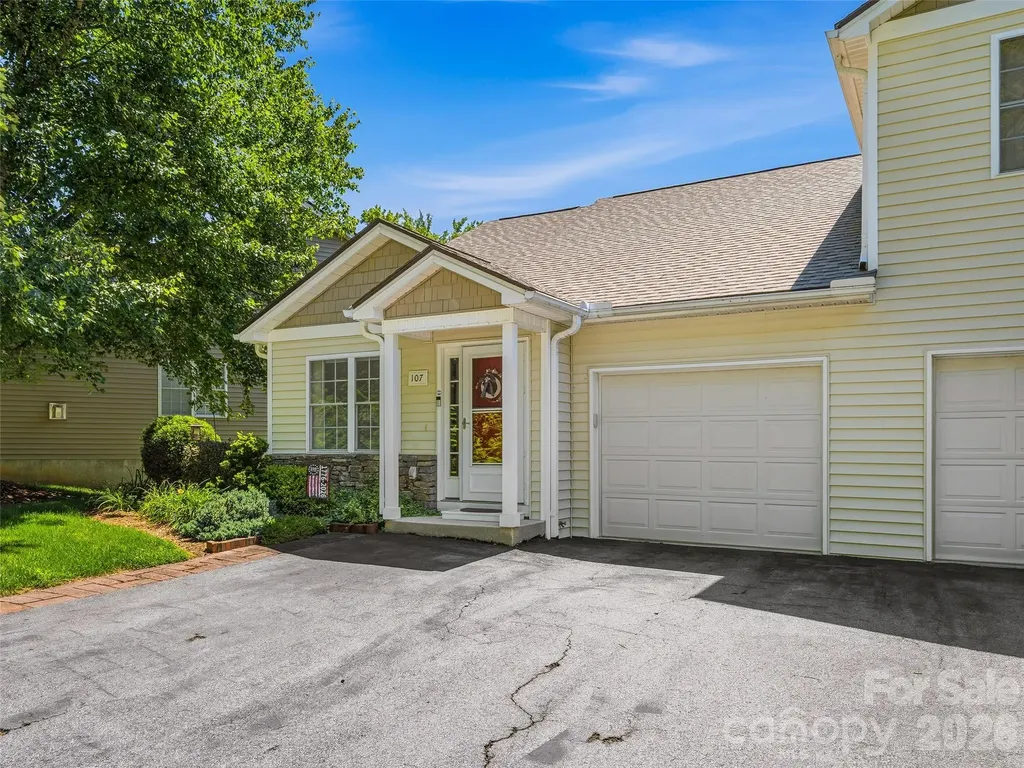 107 London Court Brevard NC 28712