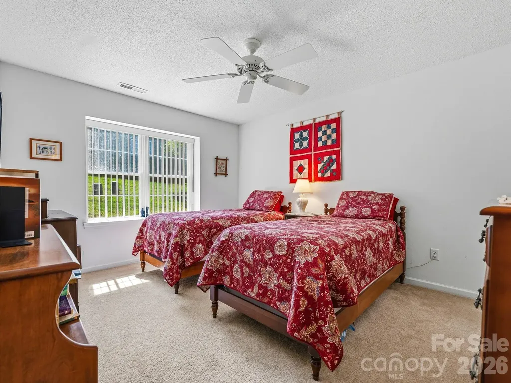 107 London Court Brevard NC 28712
