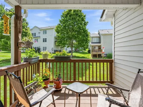 107 London Court Brevard NC 28712