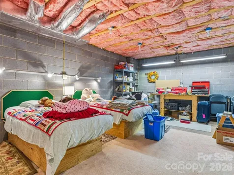 107 London Court Brevard NC 28712