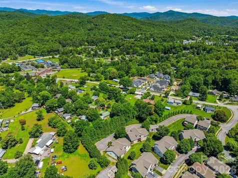 107 London Court Brevard NC 28712
