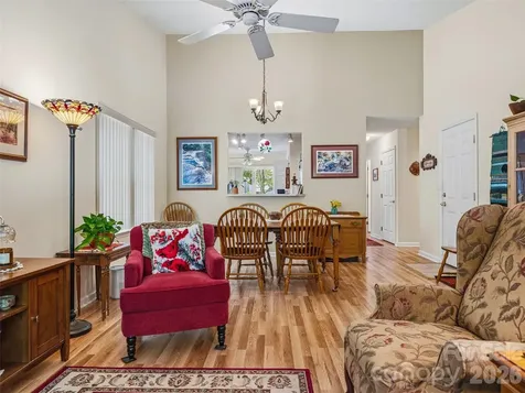 107 London Court Brevard NC 28712