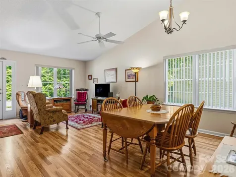 107 London Court Brevard NC 28712