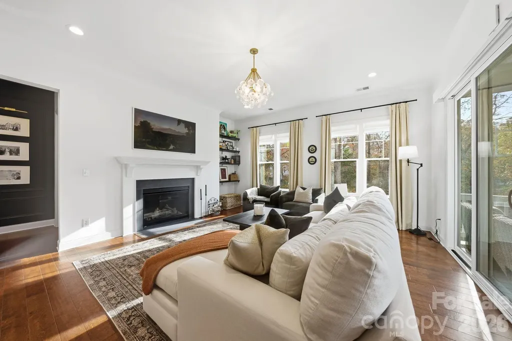16515 Munson Hill Road Charlotte NC 28278