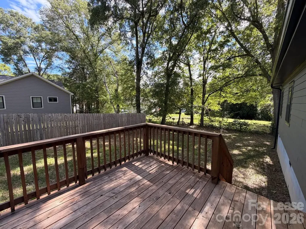 1608 James Street Gastonia NC 28052