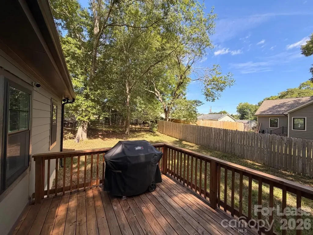 1608 James Street Gastonia NC 28052