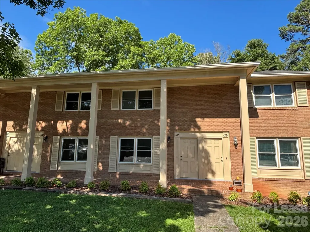 128 Hillcrest Drive Lincolnton NC 28092