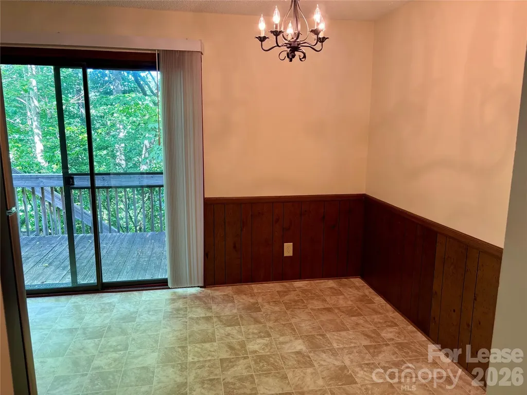 128 Hillcrest Drive Lincolnton NC 28092
