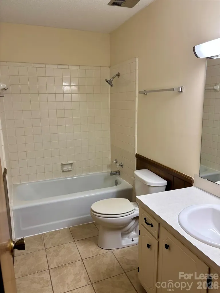 128 Hillcrest Drive Lincolnton NC 28092