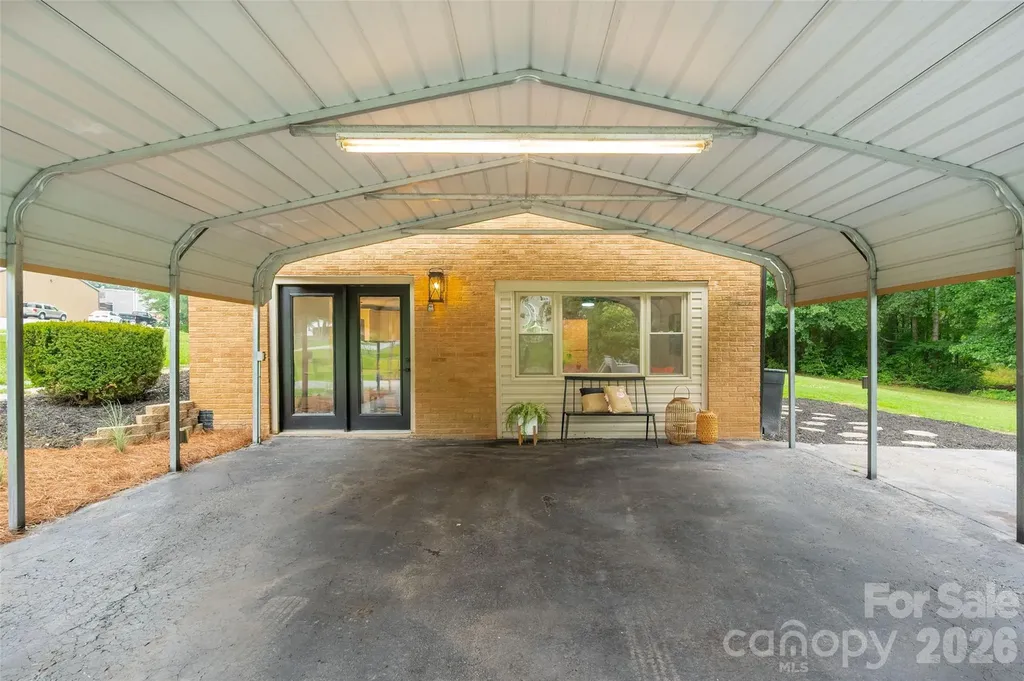 3339 Rhyne Forest Road Iron Station NC 28080