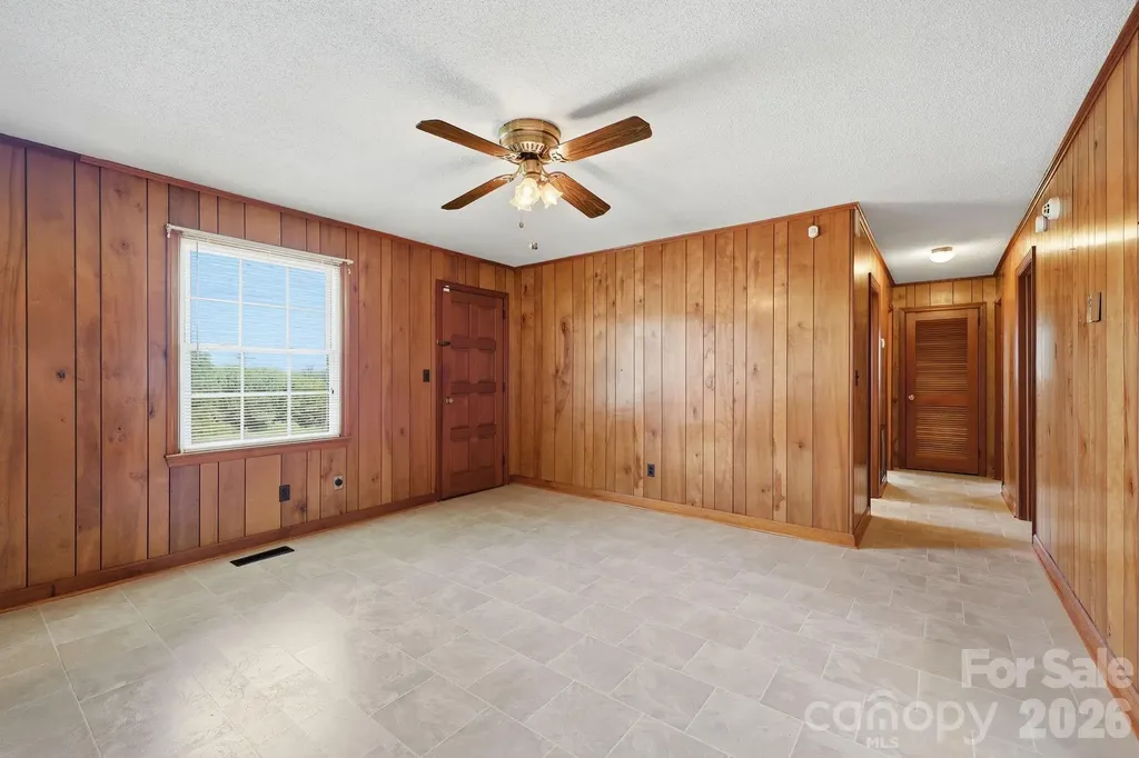 1913 Nebo Road Boonville NC 27011
