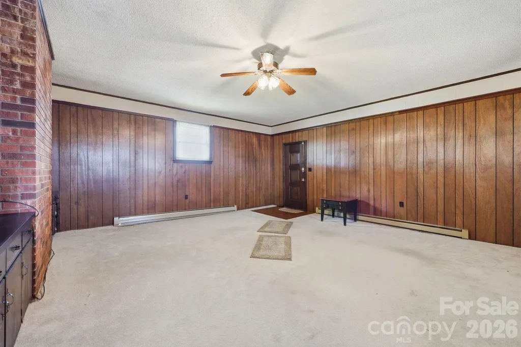 1913 Nebo Road Boonville NC 27011