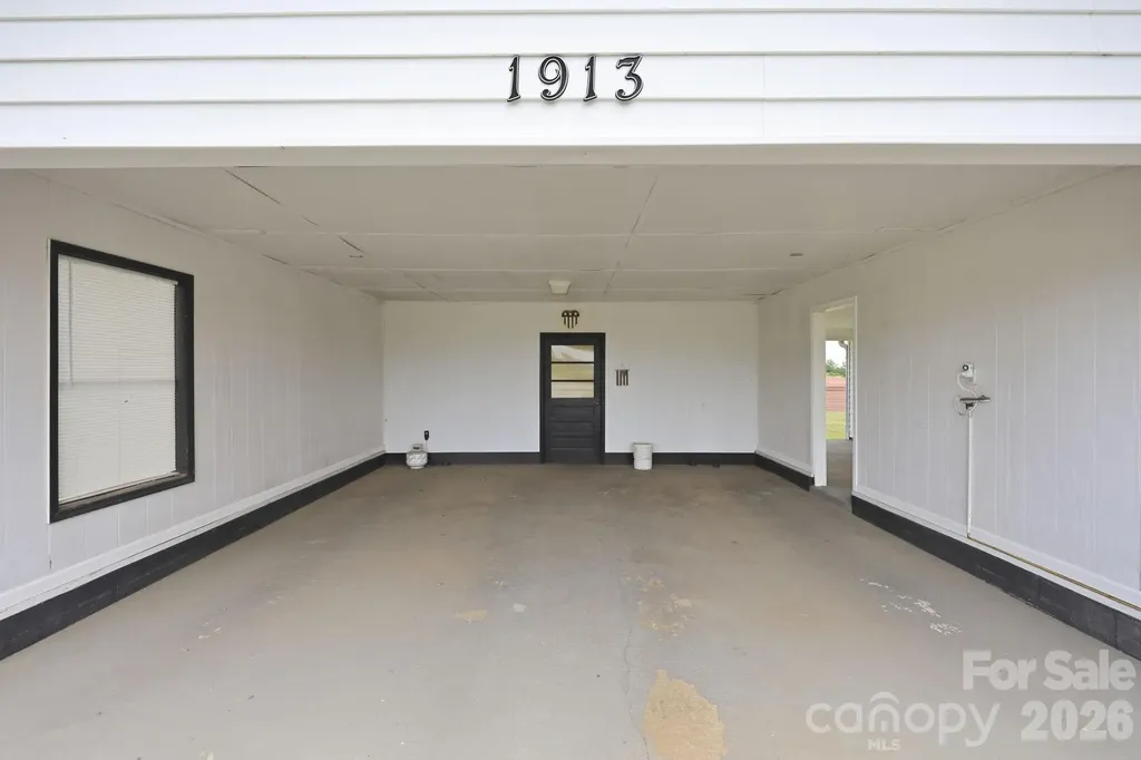 1913 Nebo Road Boonville NC 27011