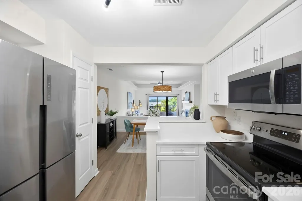 9808 Emerald Point Drive Charlotte NC 28278