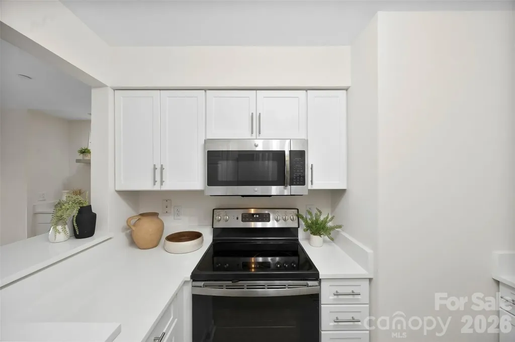 9808 Emerald Point Drive Charlotte NC 28278