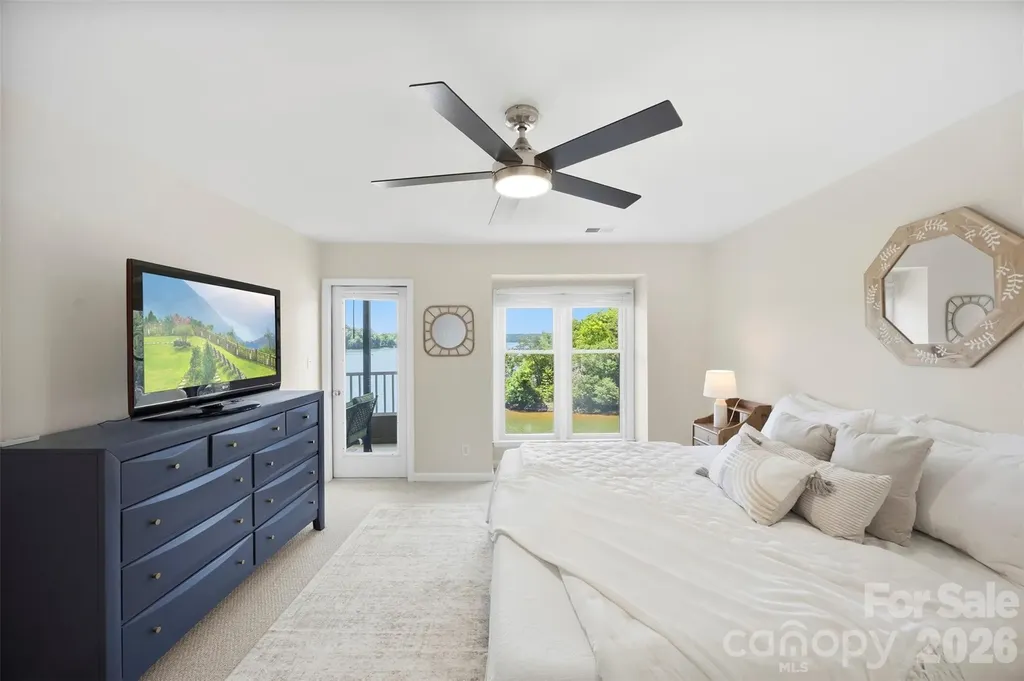 9808 Emerald Point Drive Charlotte NC 28278