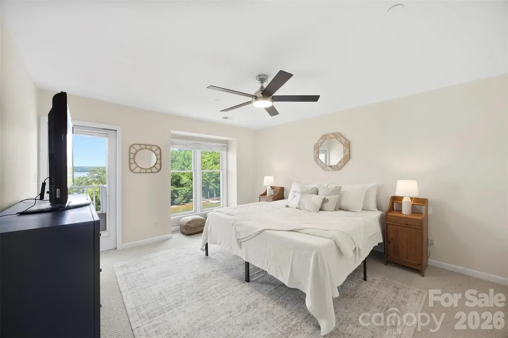 9808 Emerald Point Drive Charlotte NC 28278