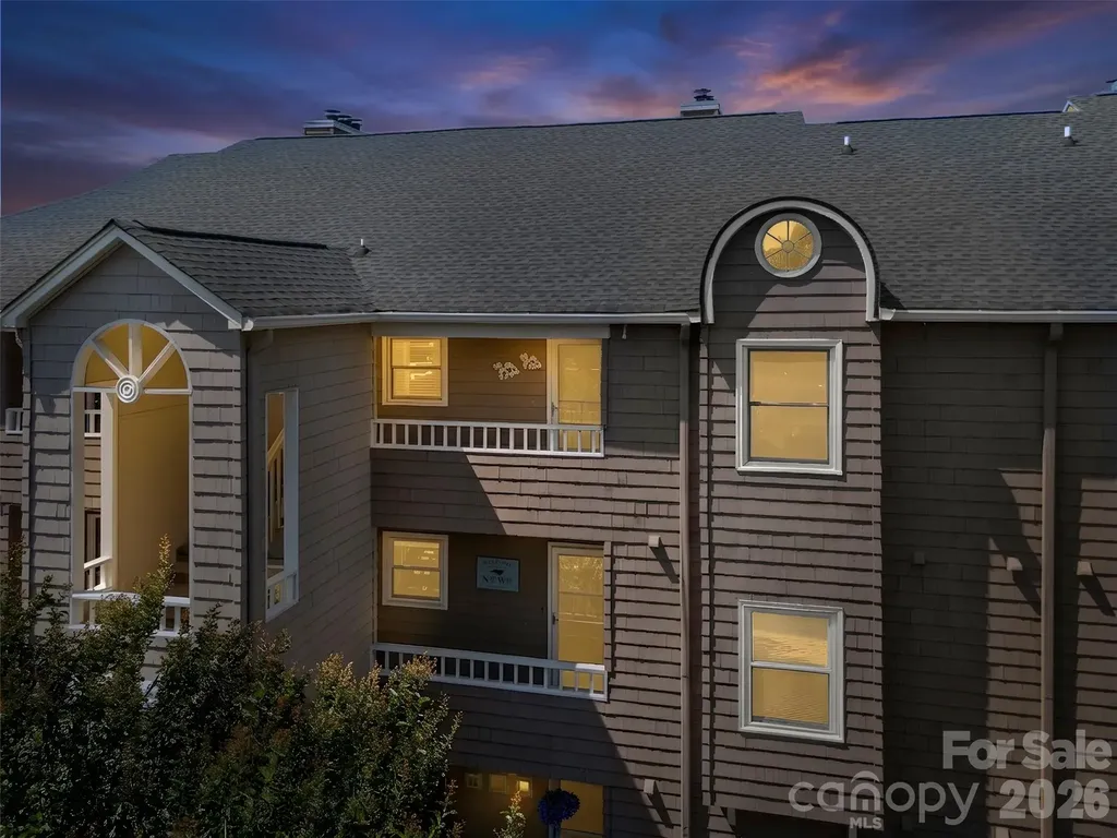 9808 Emerald Point Drive Charlotte NC 28278