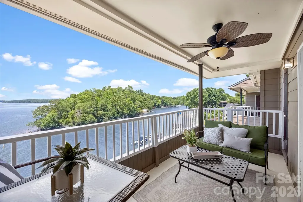 9808 Emerald Point Drive Charlotte NC 28278