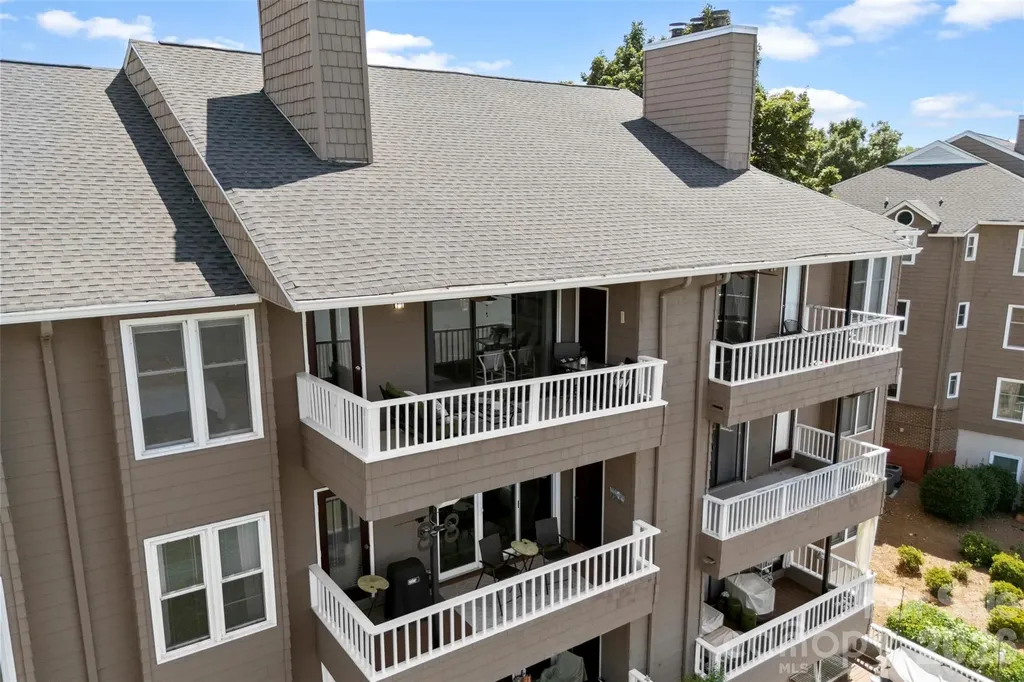 9808 Emerald Point Drive Charlotte NC 28278