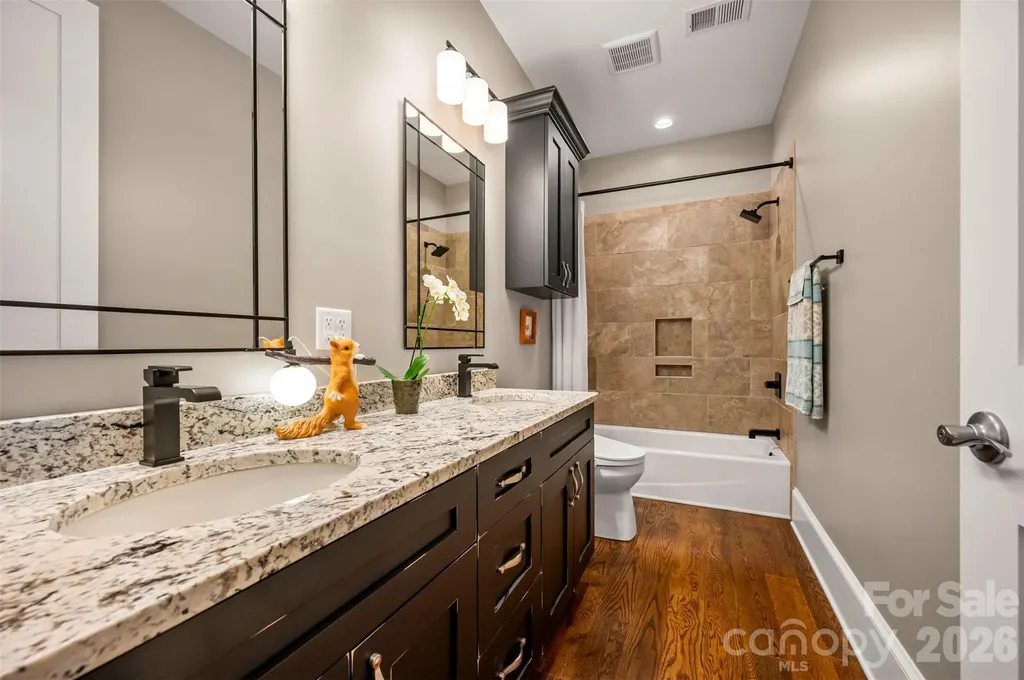 398 Mapleton Lane Columbus NC 28722