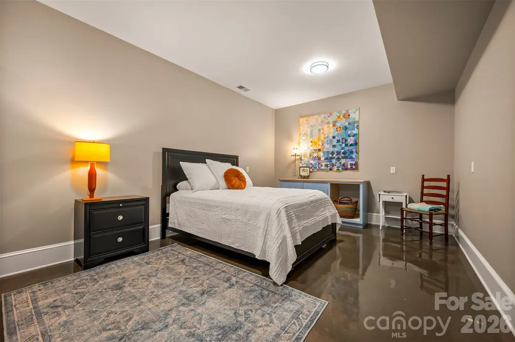 398 Mapleton Lane Columbus NC 28722