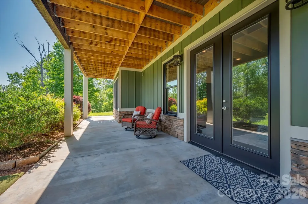 398 Mapleton Lane Columbus NC 28722