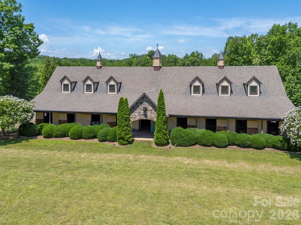 398 Mapleton Lane Columbus NC 28722
