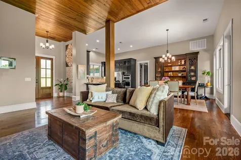 398 Mapleton Lane Columbus NC 28722
