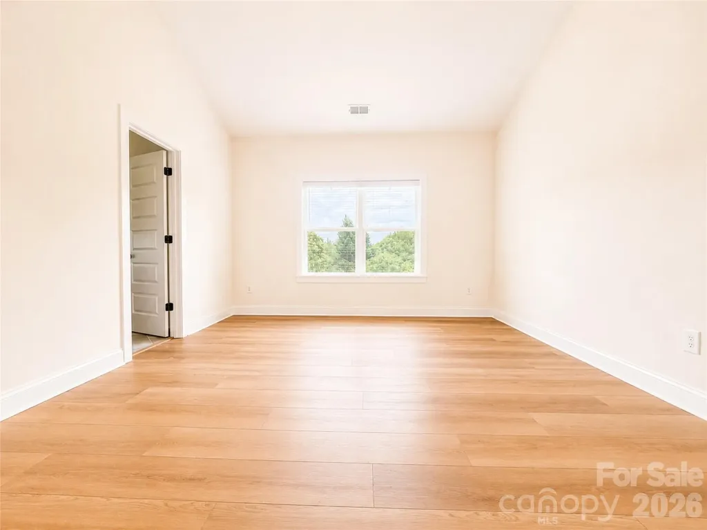 1242 N Sharon Amity Road Charlotte NC 28211