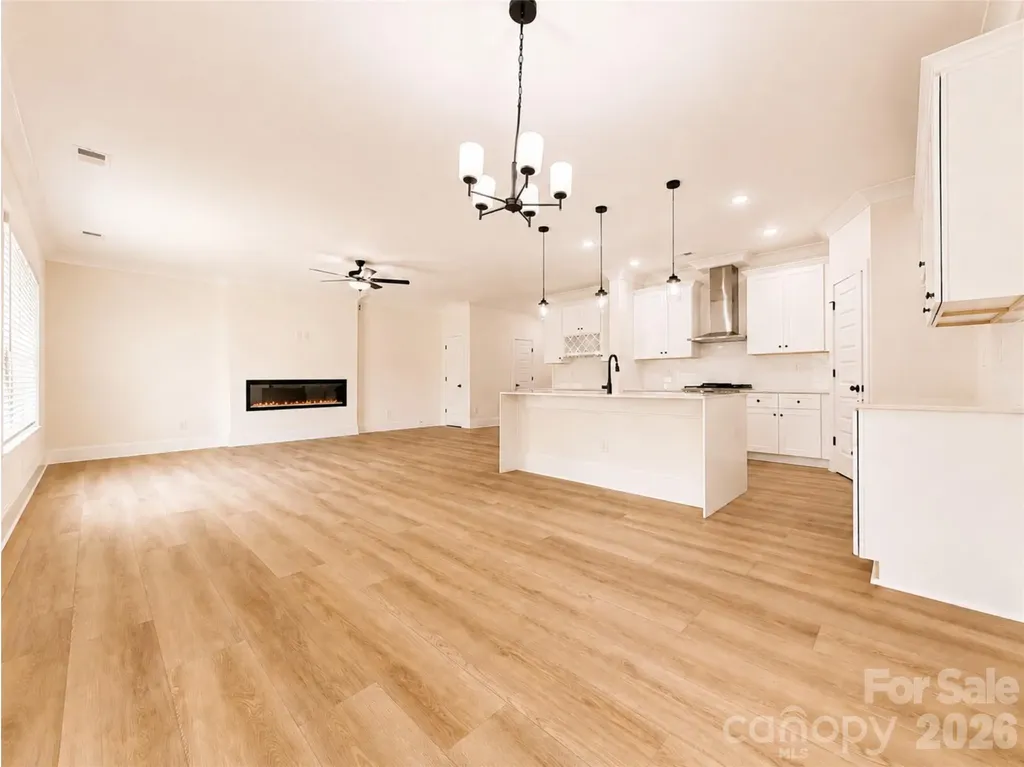 1242 N Sharon Amity Road Charlotte NC 28211