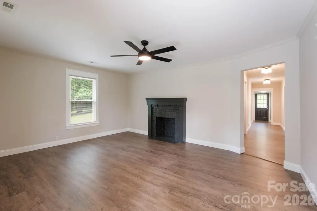 147 N Hillside Street Rutherfordton NC 28139