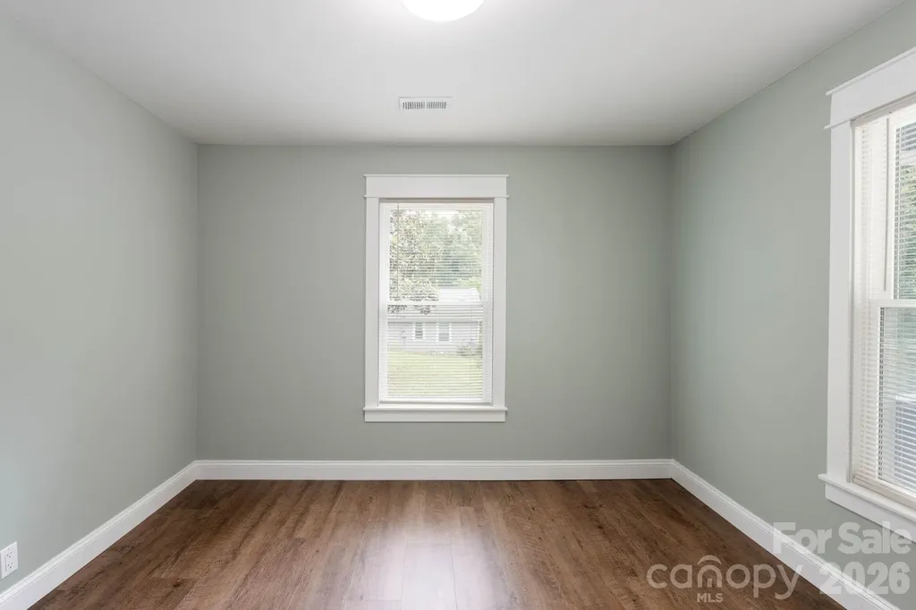147 N Hillside Street Rutherfordton NC 28139