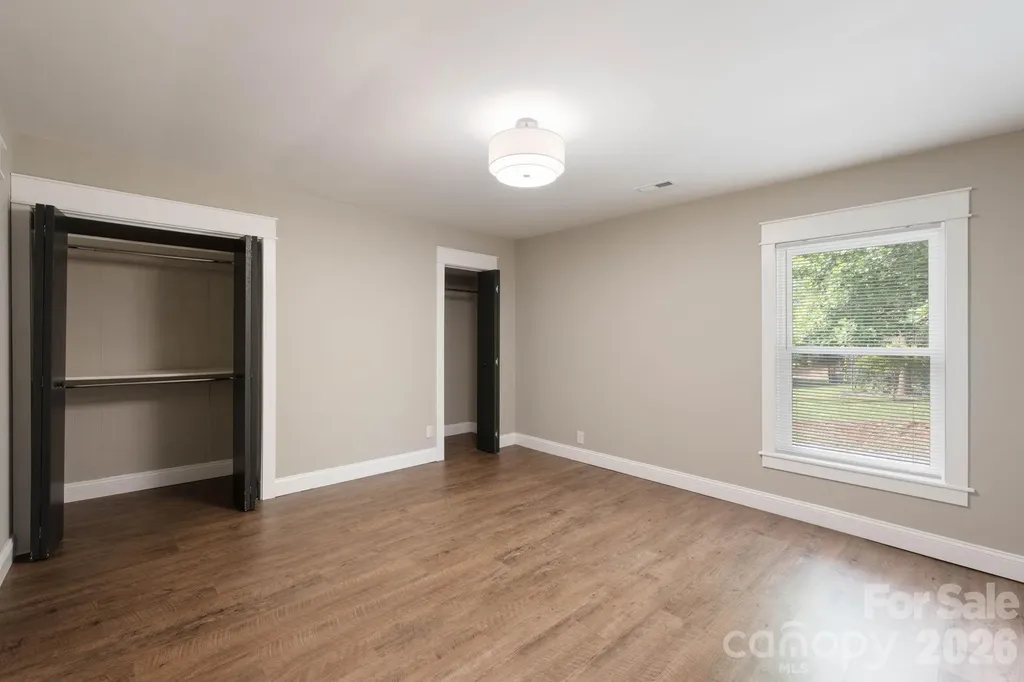 147 N Hillside Street Rutherfordton NC 28139