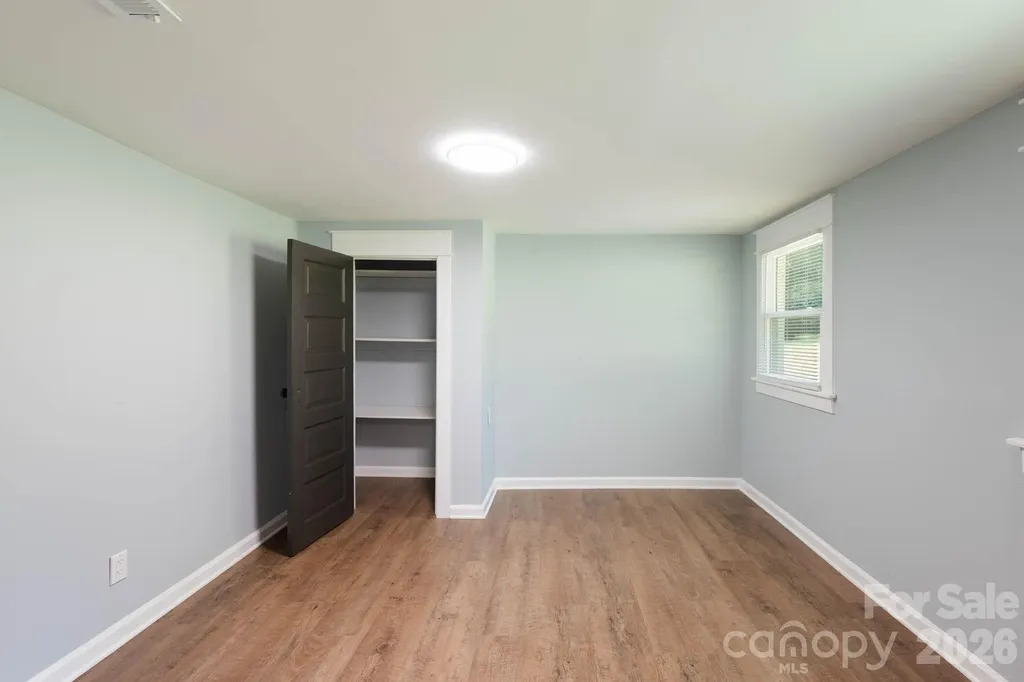 147 N Hillside Street Rutherfordton NC 28139
