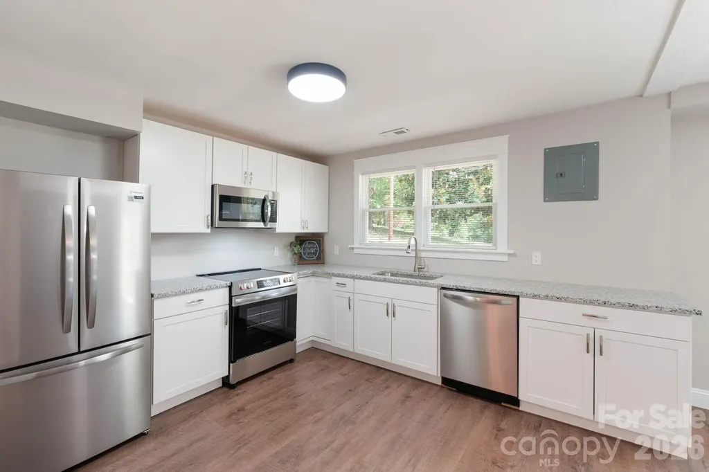 147 N Hillside Street Rutherfordton NC 28139