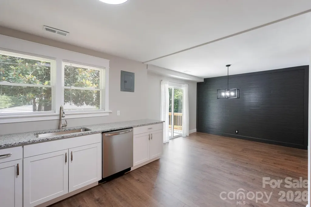 147 N Hillside Street Rutherfordton NC 28139