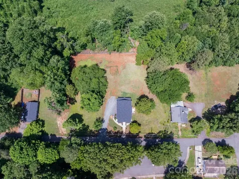 147 N Hillside Street Rutherfordton NC 28139