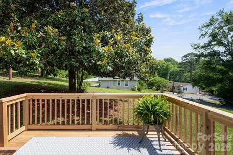 147 N Hillside Street Rutherfordton NC 28139