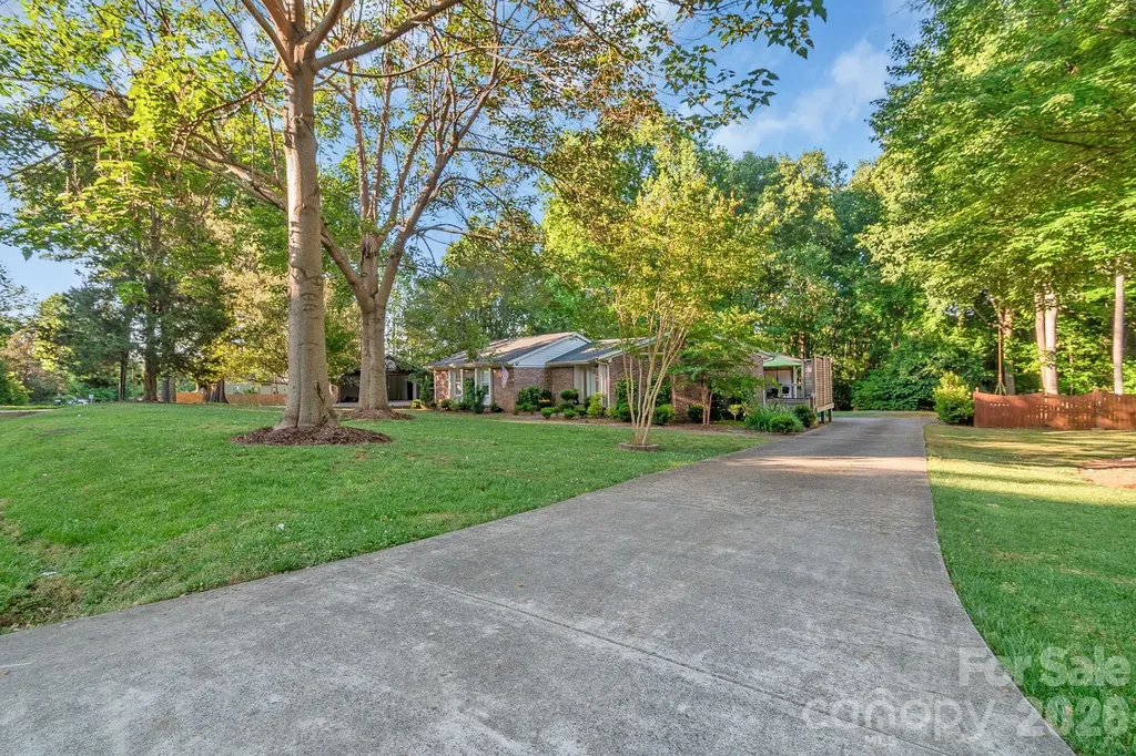 10112 Withers Road Charlotte NC 28278