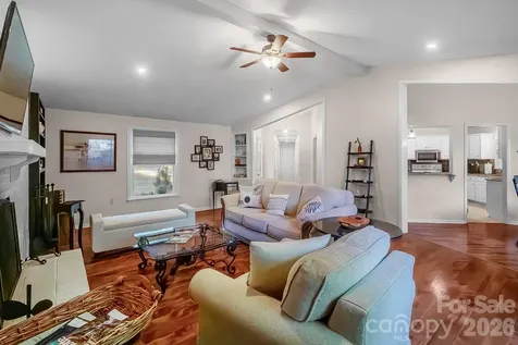 10112 Withers Road Charlotte NC 28278