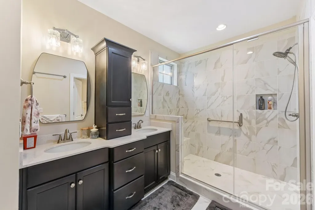 9833 Ardley Park Way Charlotte NC 28227