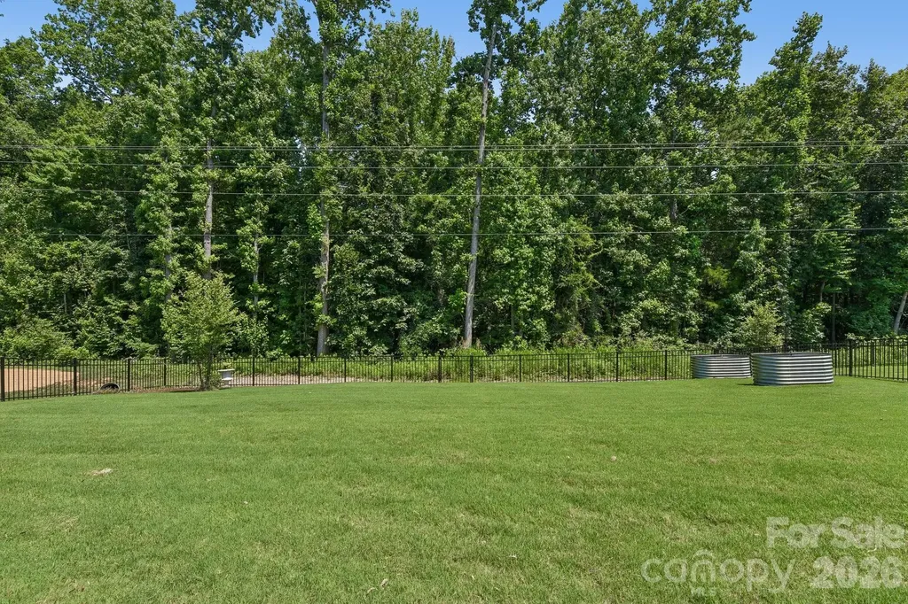 9833 Ardley Park Way Charlotte NC 28227